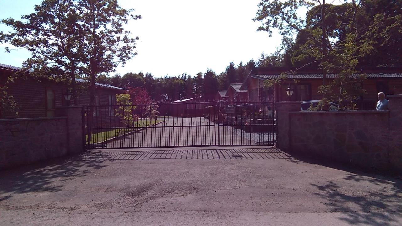 12 Burnside Lodge Auchterarder Dış mekan fotoğraf